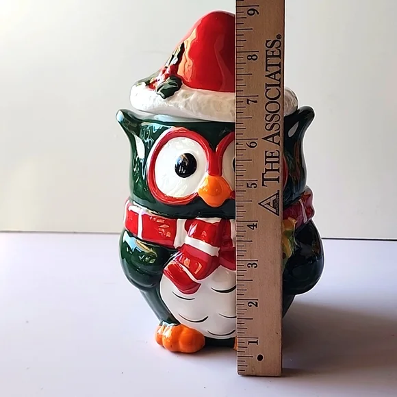 NWT, David's Cookies Christmas Ceramic Cookie Jar. Owl Design. - Picture 12 of 15